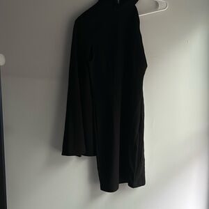 New SHEIN PETITE Asymmetrical
Neck Cloak Sleeve Bodycon Dress
